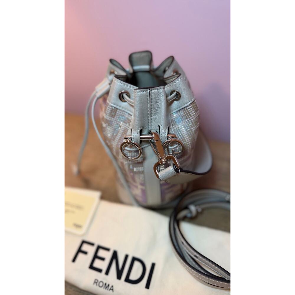 ๐ฉถSOLD๐ฉถ Fendi Mon Tresor Iridescent Crystals Crossbody Bag - Picture 5 of 6